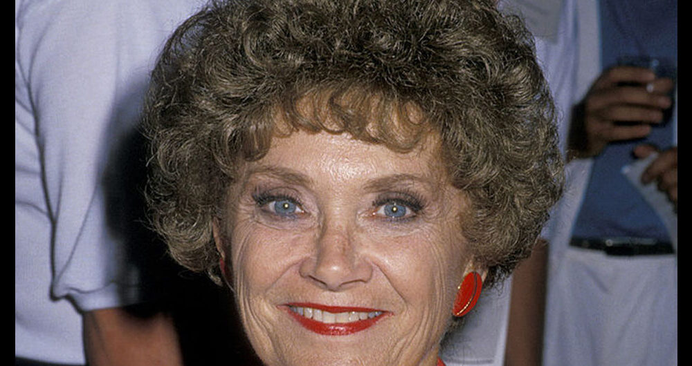 estellegetty372-1200x530