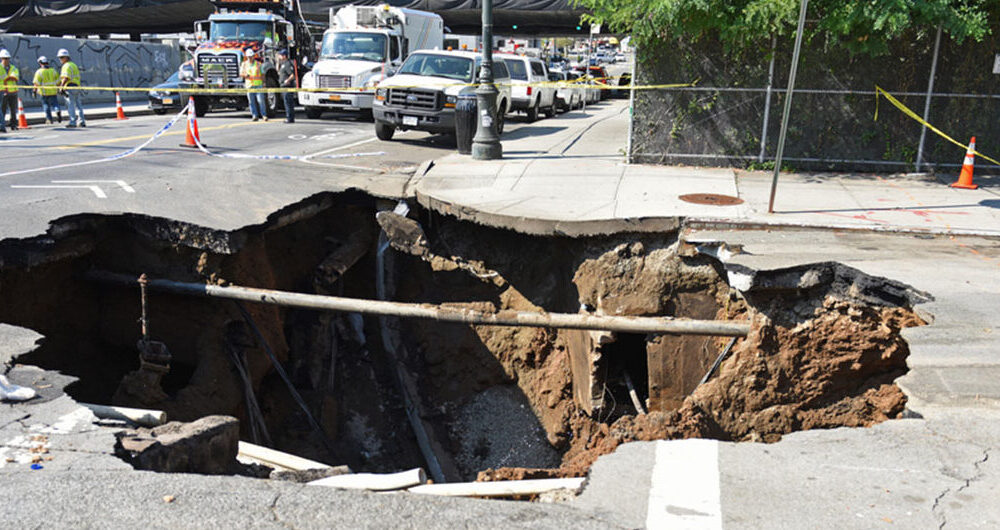 sinkhole723-1200x530