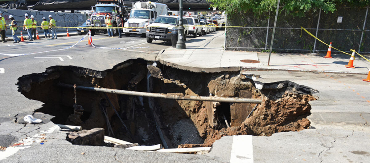 sinkhole723-1200x530